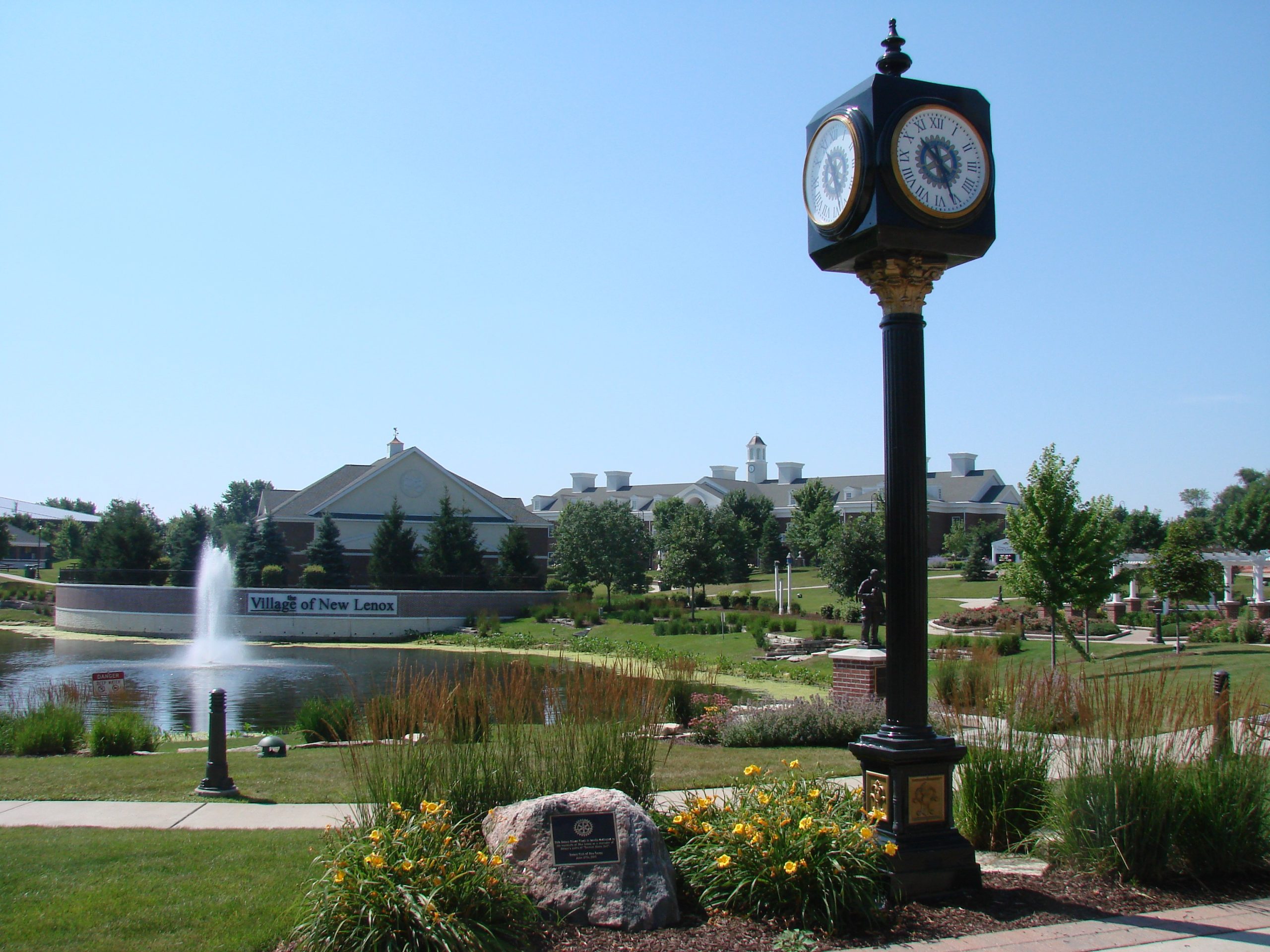 newlenoxcommons